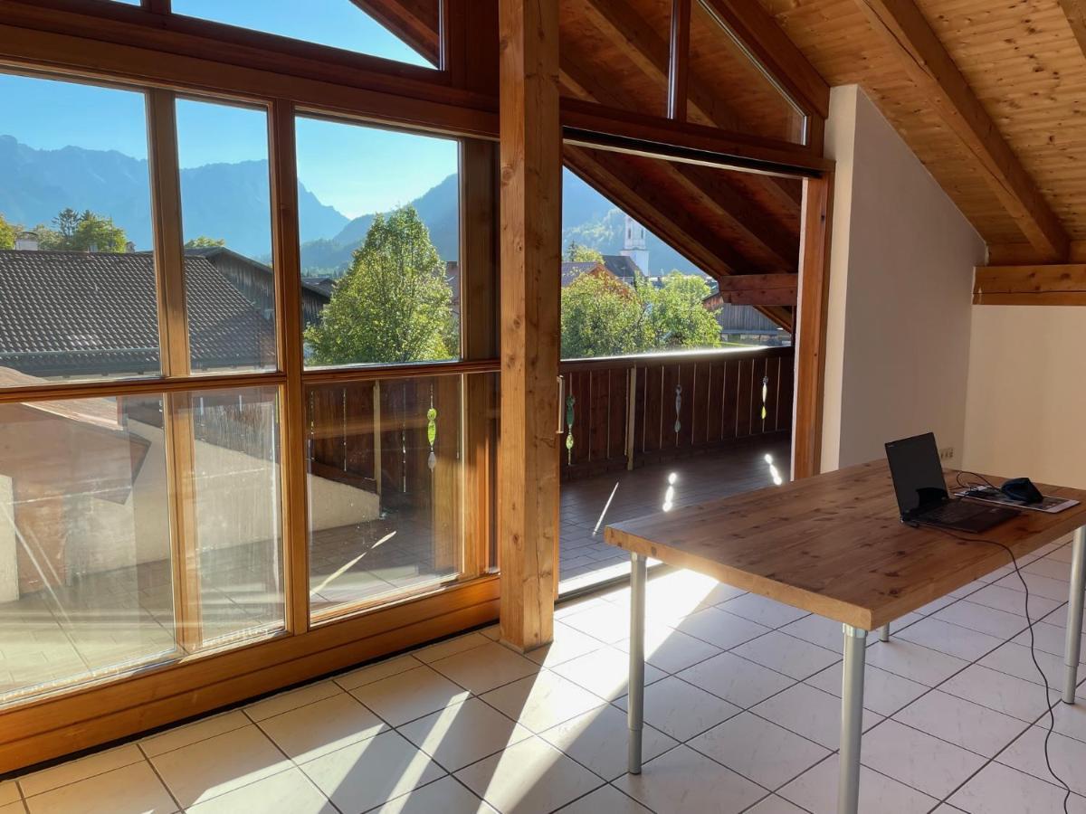 Dachgeschosswohnung Mit Traumhaftem Zugspitzblick Bei Garmisch Farchant Buitenkant foto