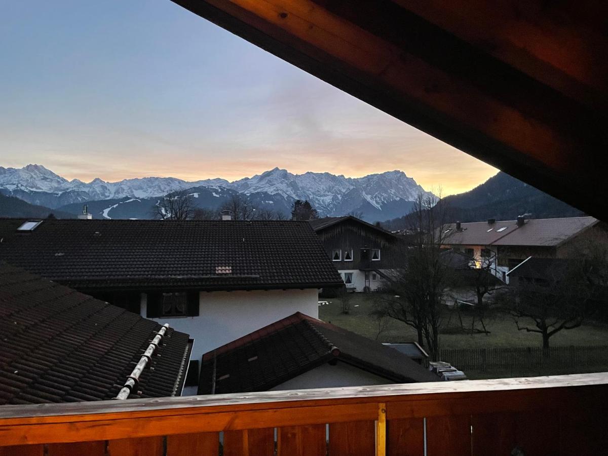 Dachgeschosswohnung Mit Traumhaftem Zugspitzblick Bei Garmisch Farchant Buitenkant foto